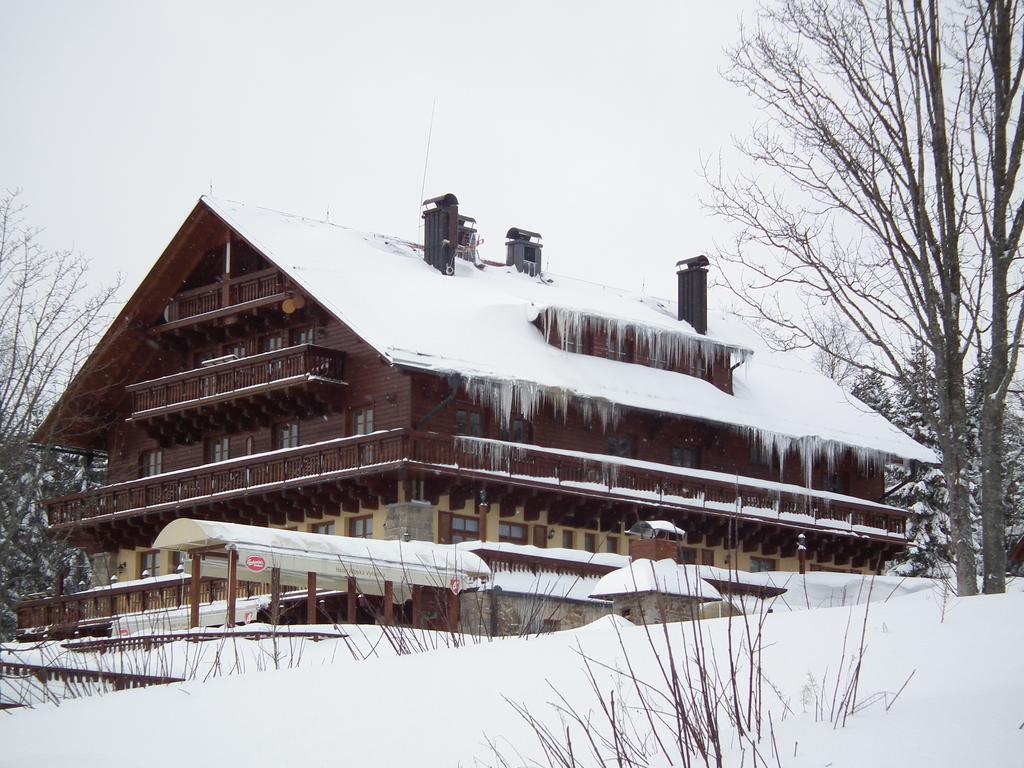 Hotel Alpska Vyhlidka Kvilda Ngoại thất bức ảnh